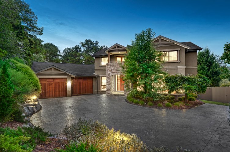 11 Wembley Garden Gardens Donvale 3111