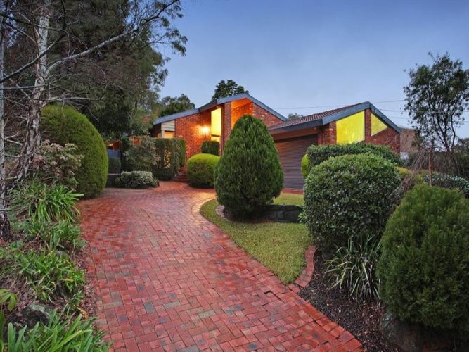11 Woodland Avenue Croydon 3136