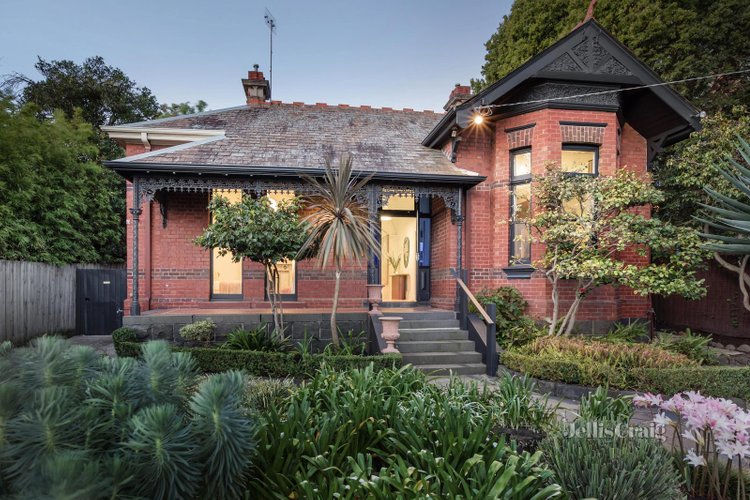 11 Woodside Crescent Toorak 3142