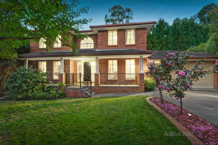 11 Woongarra Court Eltham 3095