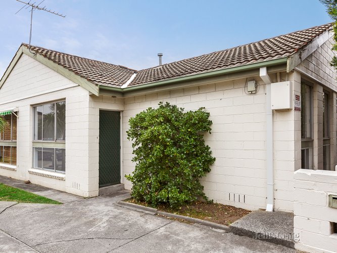 1/10 Cook Street Brunswick West 3055