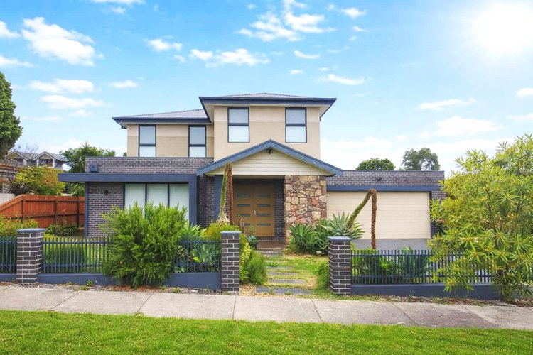 1/10 Murra Court Ashwood 3147