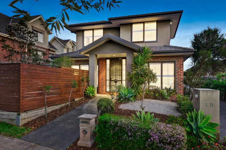 1/10 Roger Street Doncaster East 3109
