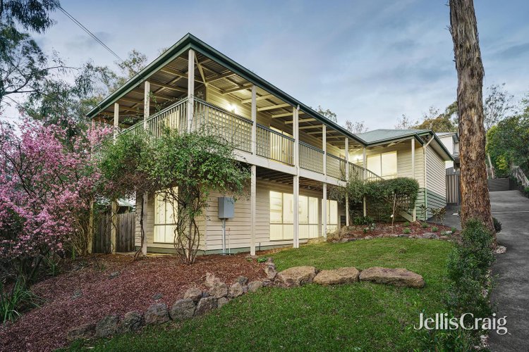 1 10 Sheffield Street Eltham 3095