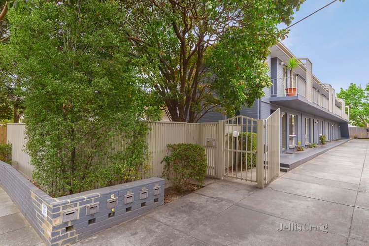 1/10 Walsh Street Ormond 3204