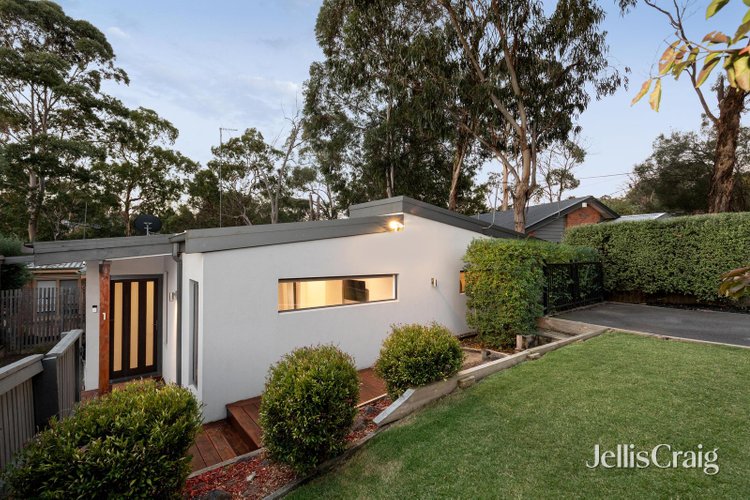 1 101 Brougham Street Eltham 3095