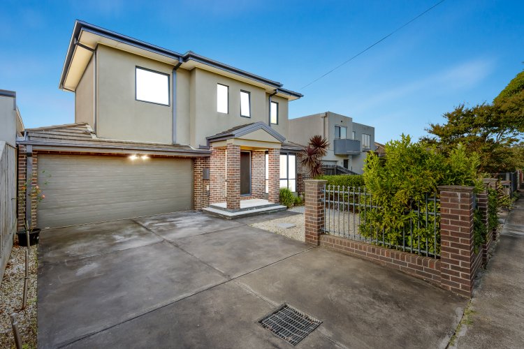 1 101 Parkmore Road Bentleigh East 3165
