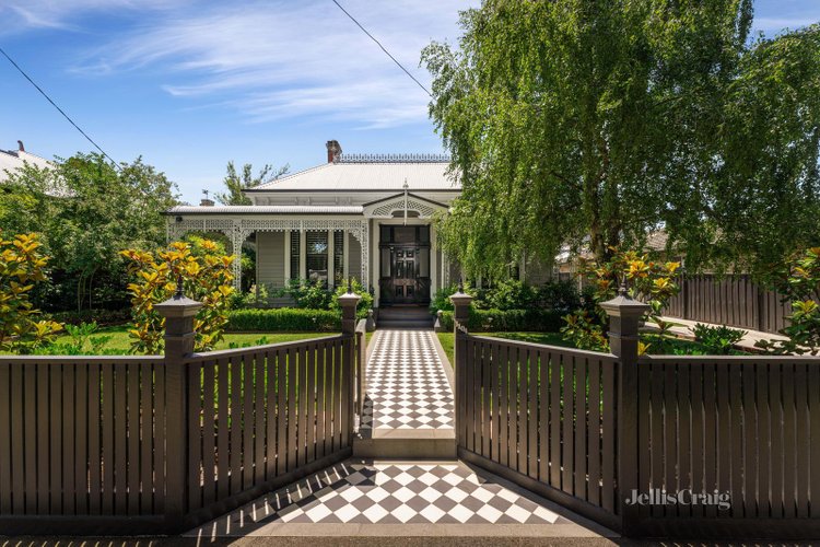 1104 Eyre Street Newington 3350