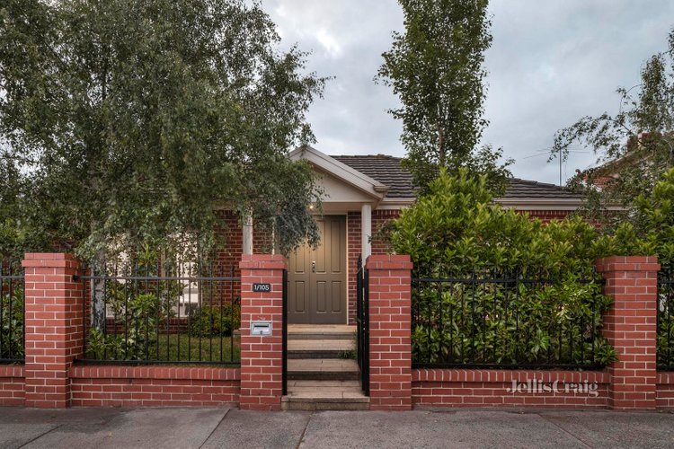 1 105 Victoria Road Northcote 3070