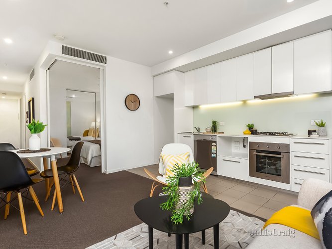 1105/18 Mount Alexander  Road Travancore 3032