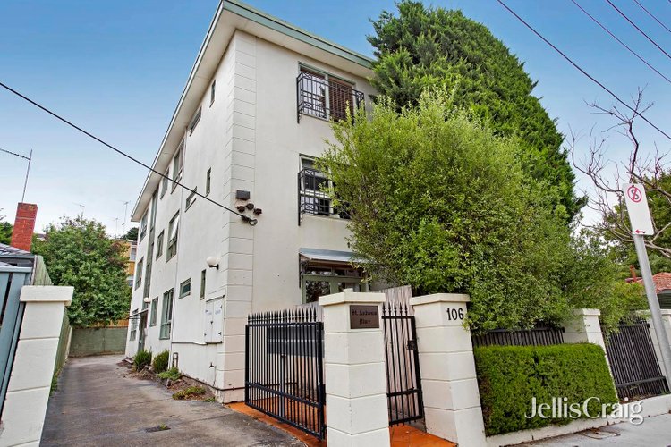 1 106-108 Alexandra Street St Kilda East 3183