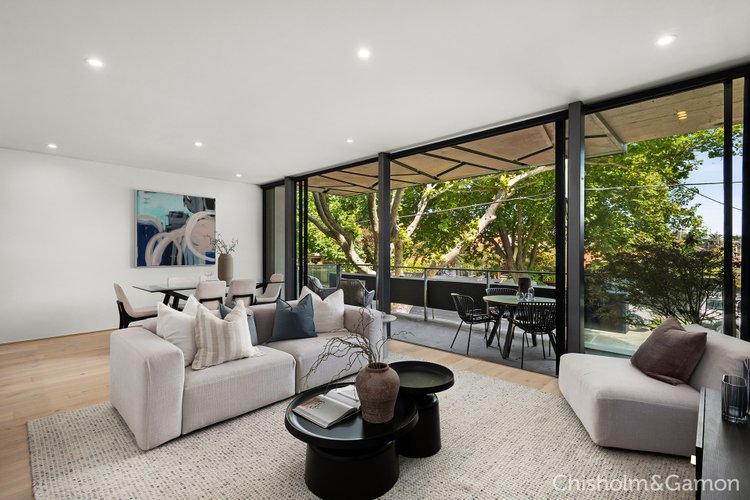 1 107 Addison Street Elwood 3184