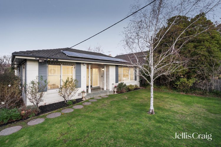 1 11-13 Trafalgar Road Camberwell 3124