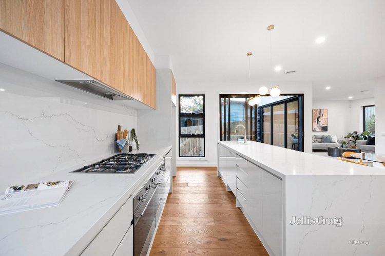 1 11 Bedford Court Heathmont 3135