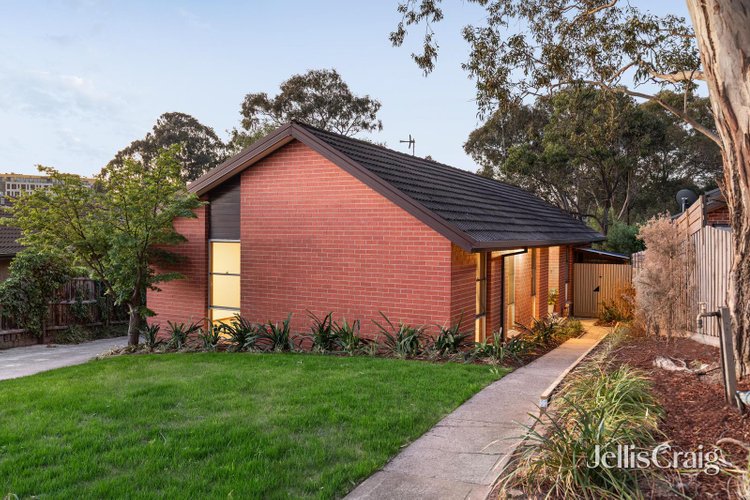 1 11 Fahey Crescent Yallambie 3085