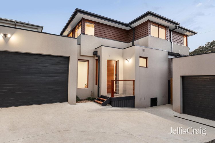 1 11 Marian Court Eltham North 3095