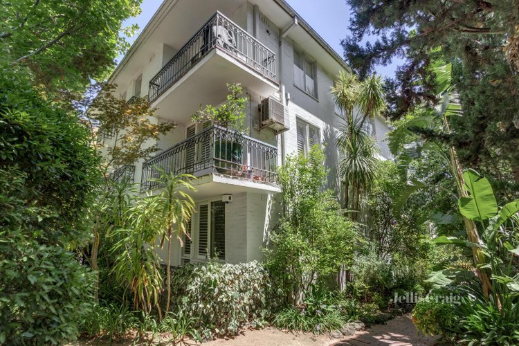 1 11 Rockley Road South Yarra 3141