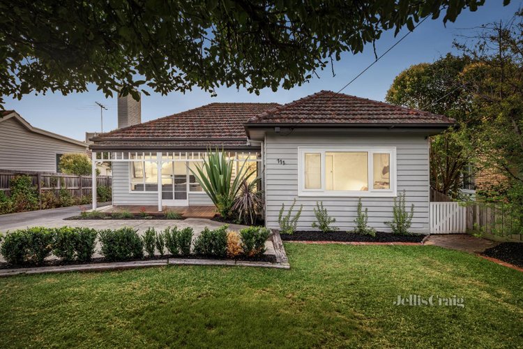 1 111 Station Street Burwood 3125