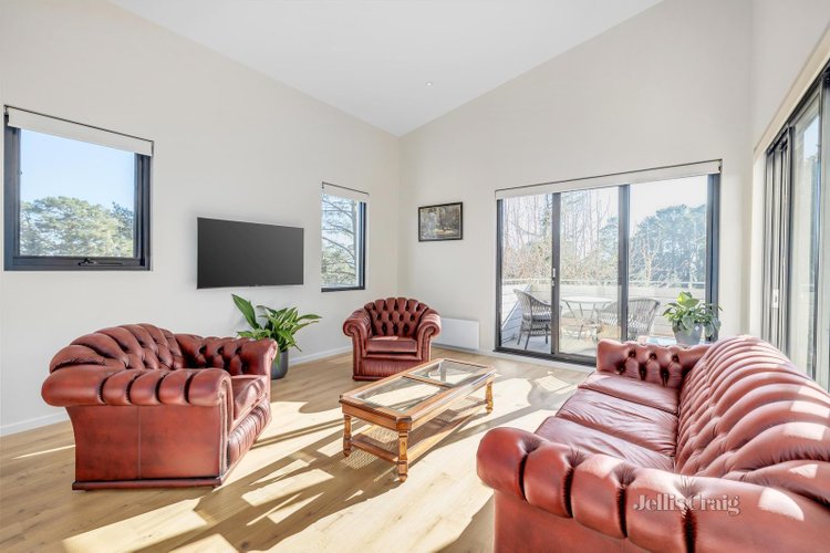 11 1137-1139 Doncaster Road Donvale 3111
