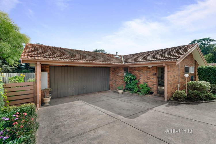 1 1141 Doncaster Road Donvale 3111