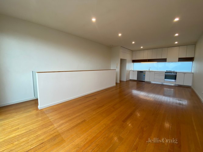 11/16 Taplin Street Fitzroy North 3068