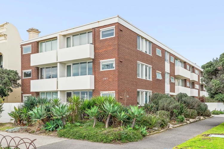 11/187 - 188 Beaconsfield Parade Middle Park 3206