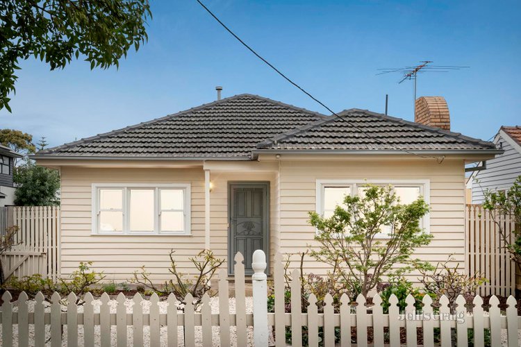 1 12 Blenheim Road Newport 3015