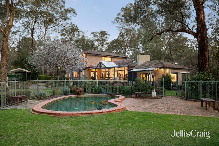 112 Bradleys Lane North Warrandyte 3113
