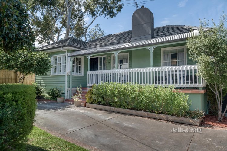 1 12 Davey Road Montmorency 3094