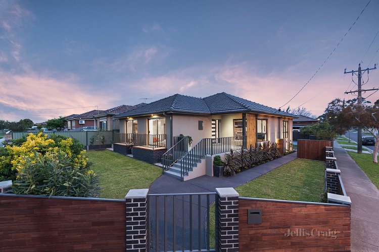 112 Victoria Drive Thomastown 3074