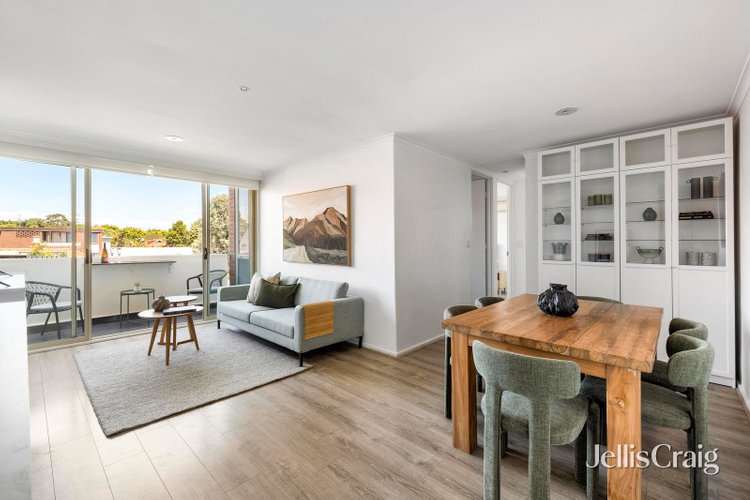 11 207 Canterbury Road St Kilda West 3182