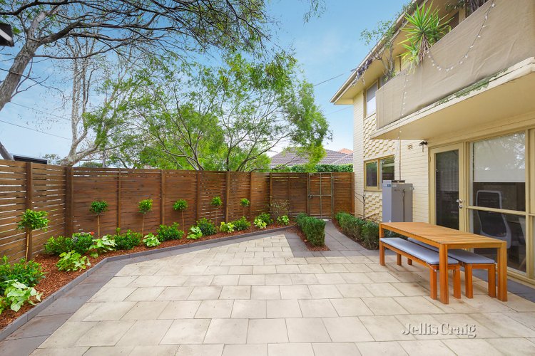1/1207 Dandenong Road Malvern East 3145