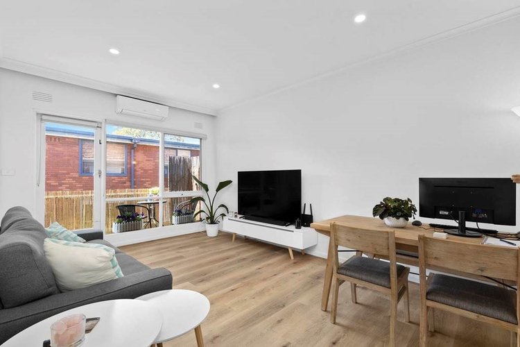 11 24 Scott Street Elwood 3184