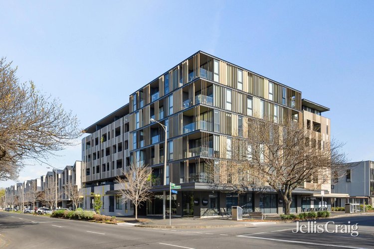 112 47 Nelson Place Williamstown 3016