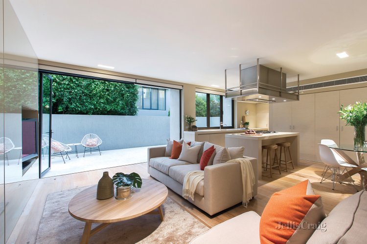 1/125 Canterbury Road Toorak 3142