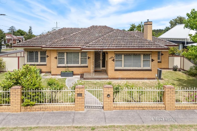 1127 Eyre Street Newington 3350