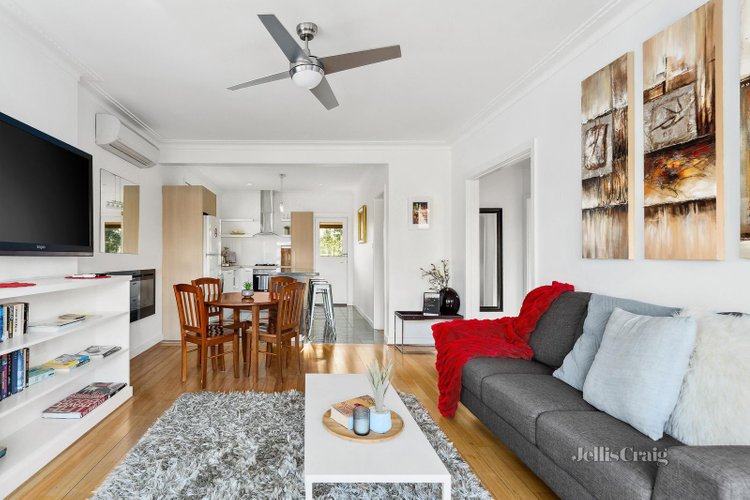 1 128 Webster Street Lake Wendouree 3350