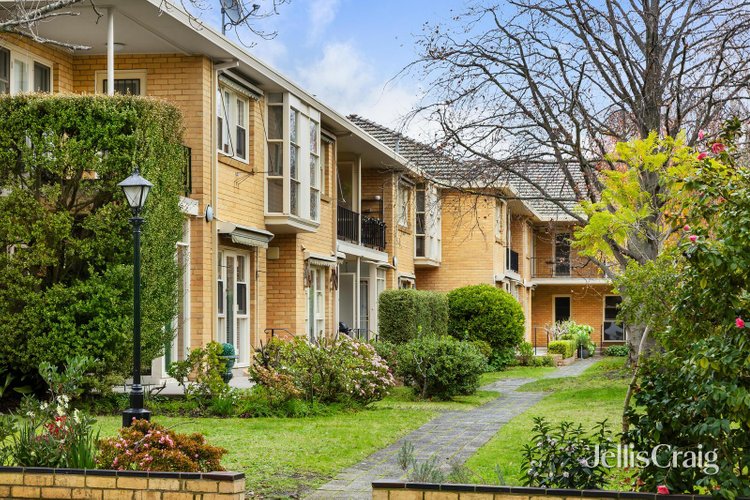 11 3 Boston Road Balwyn 3103