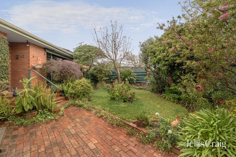 1 13 Deakin Street Bentleigh East 3165