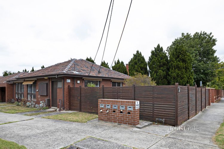 1 13 Gnarwyn Road Carnegie 3163
