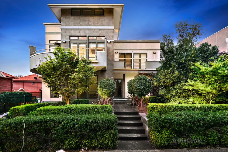 11/3 Kenilworth Parade Ivanhoe 3079