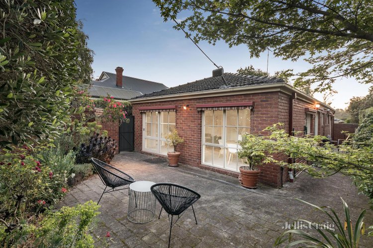 1 13 Terry Street Deepdene 3103