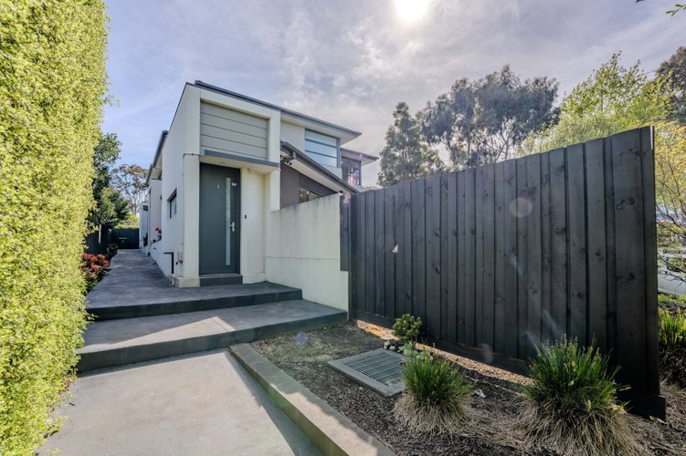 1/13 Whitehorse Road Blackburn 3130