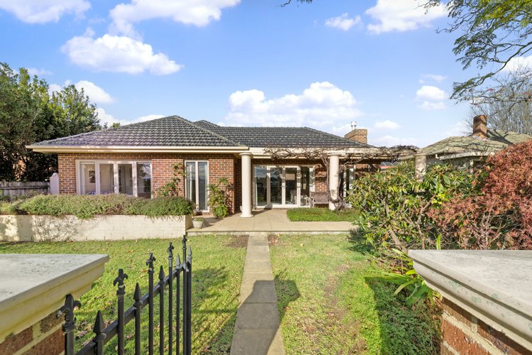 1/13 Williams Parade, Bairnsdale