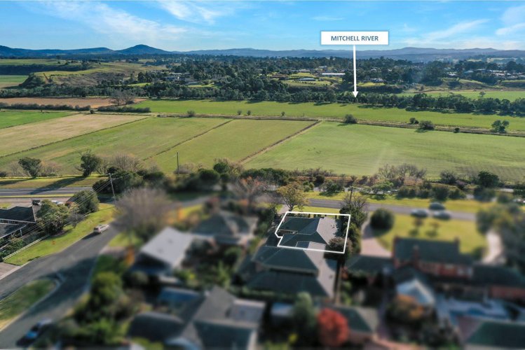 1/13 Williams Parade, Bairnsdale