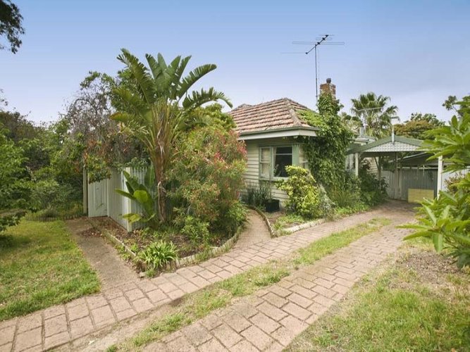 113 Woodhouse Grove Box Hill North 3129