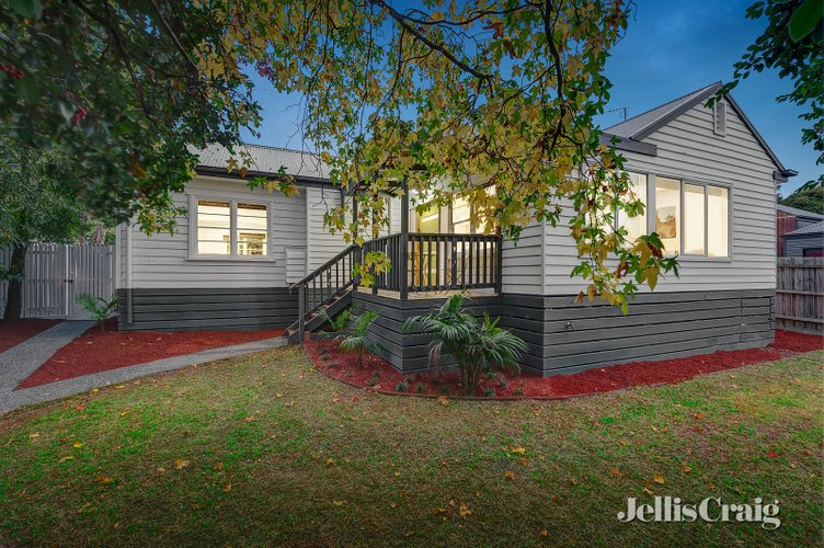 1/132 Mt Dandenong Road Ringwood East 3135