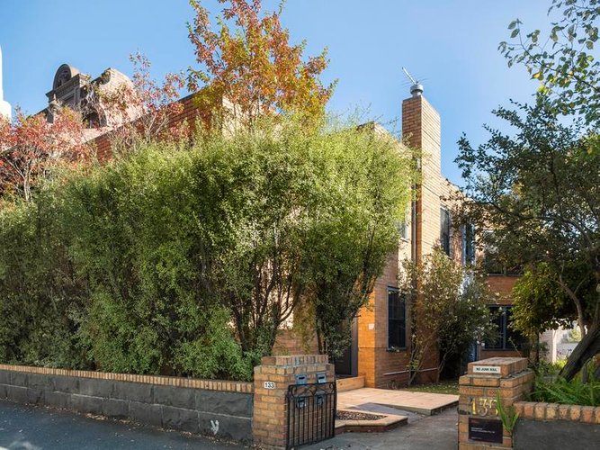 1 133 Royal Parade Parkville 3052