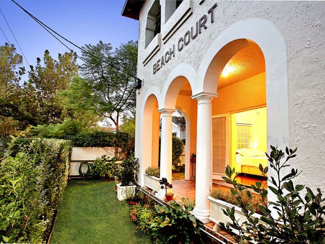 1 14 Beach Avenue Elwood 3184