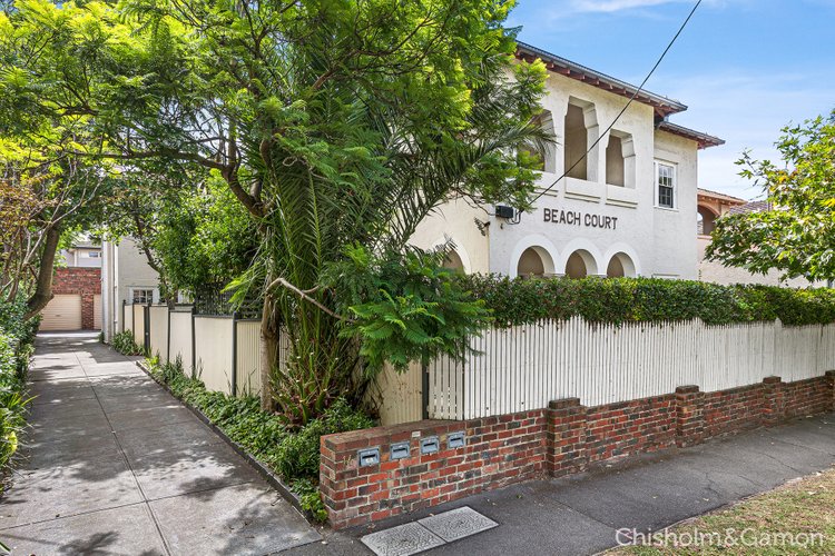 1 14 Beach Avenue Elwood 3184